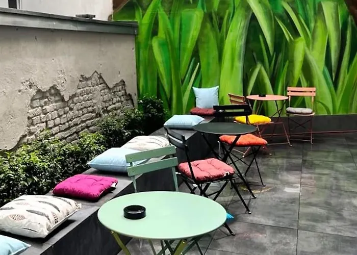 Komfort - Zentral, Mit Balkon Und Waschmaschine * Dusseldorf