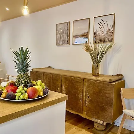 Komfort - Zentral, Mit Balkon Und Waschmaschine