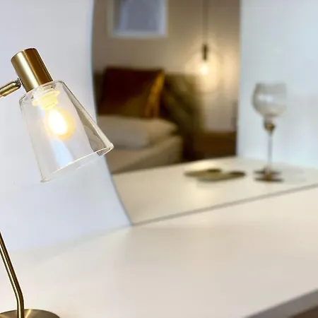 Komfort - Zentral, Mit Balkon Und Waschmaschine Dusseldorf