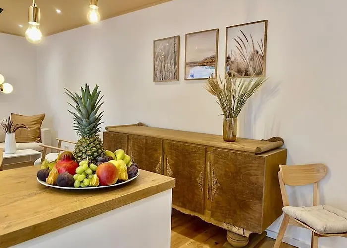 Komfort - Zentral, Mit Balkon Und Waschmaschine