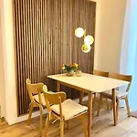 Komfort - Zentral, Mit Balkon Und Waschmaschine Düsseldorf