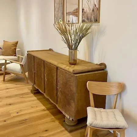 Komfort - Zentral, Mit Balkon Und Waschmaschine *